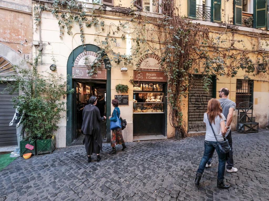 Ancient Trastevere Vespa Loft Rome Exterior photo