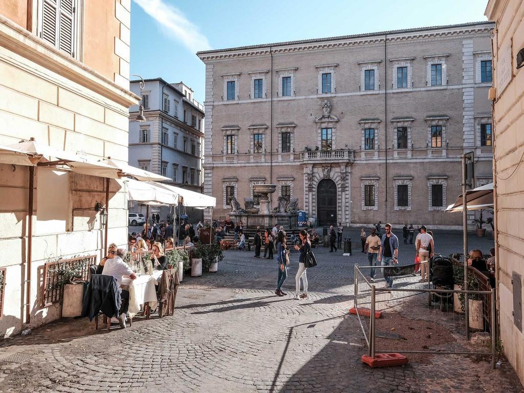 Ancient Trastevere Vespa Loft Rome Exterior photo